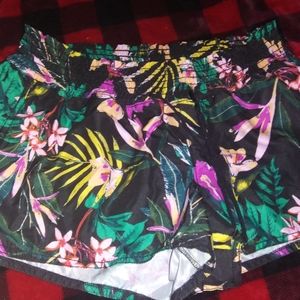 Old navy tropical shorts